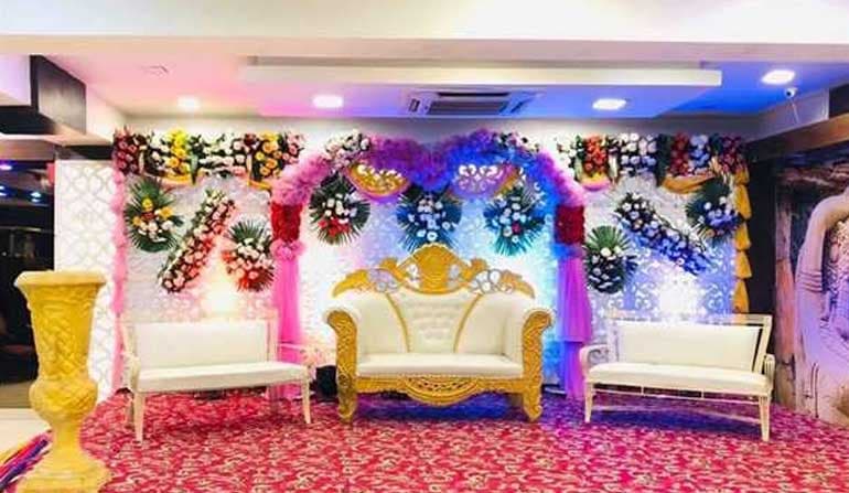 venue-img
