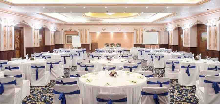 venue-img