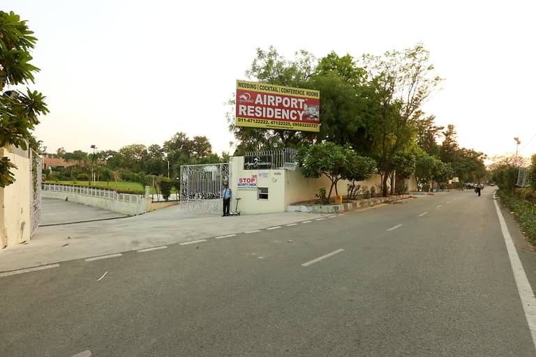 Airport Residency - Image 1