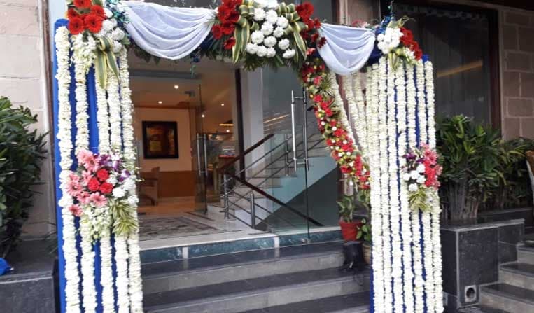 venue-img
