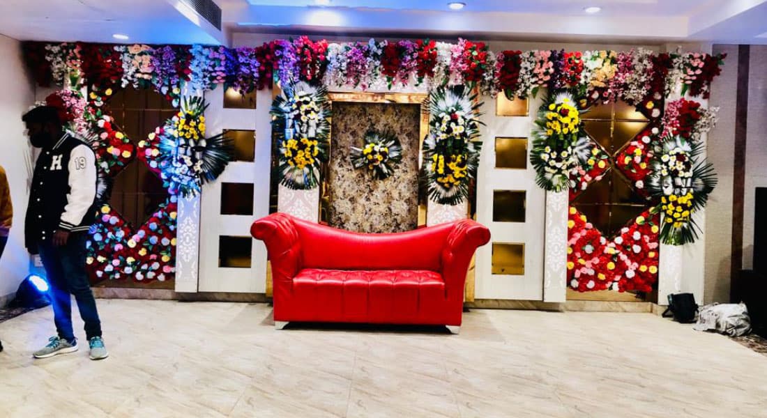 venue-img