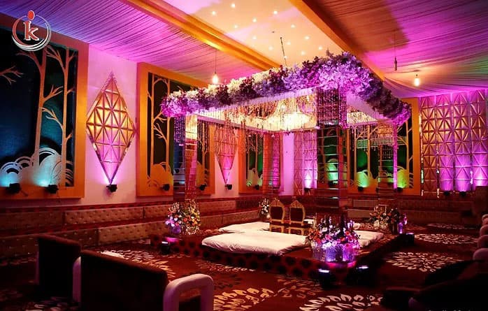 venue-img