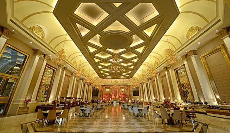 venue-img