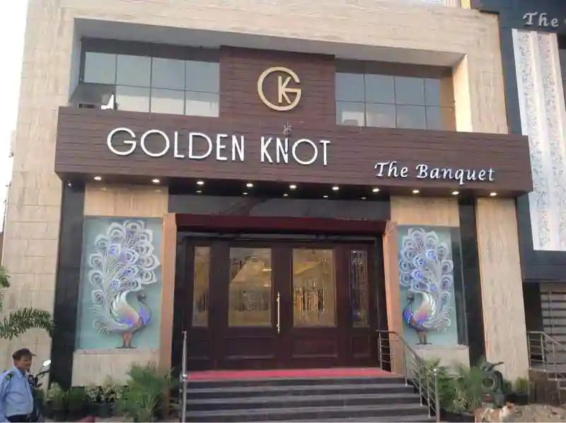 Golden Knot Banquet - Image 1