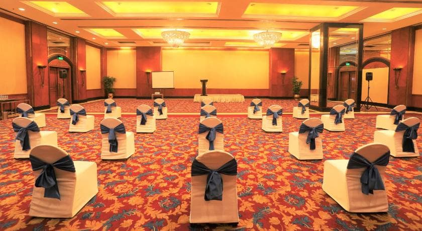 venue-img