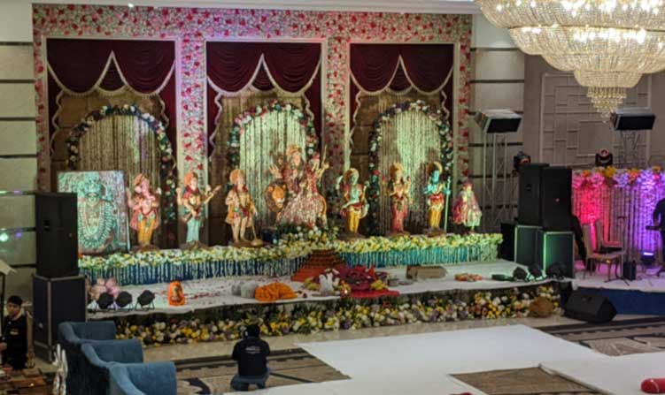 venue-img