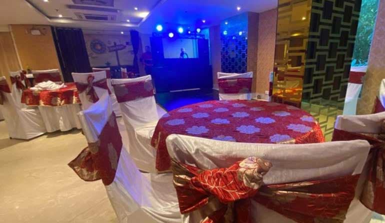 venue-img