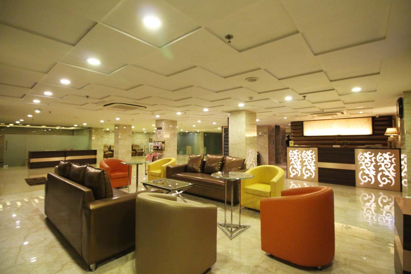 Hotel Golden Grand - Image 2