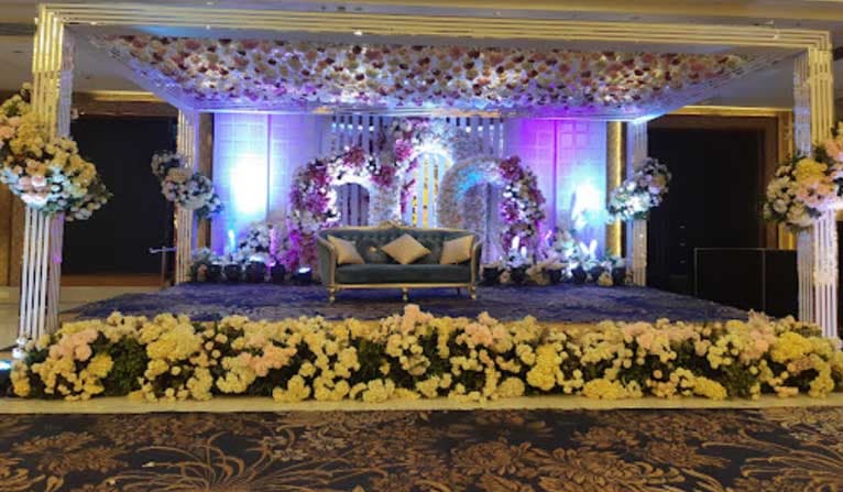 venue-img