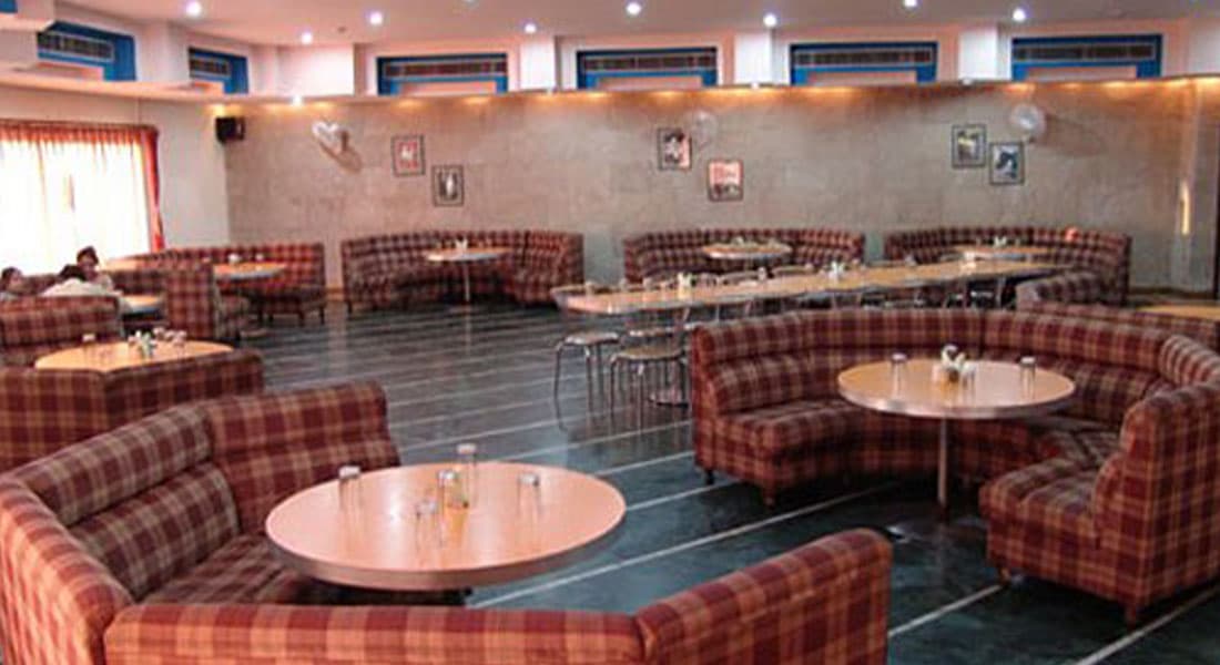 venue-img
