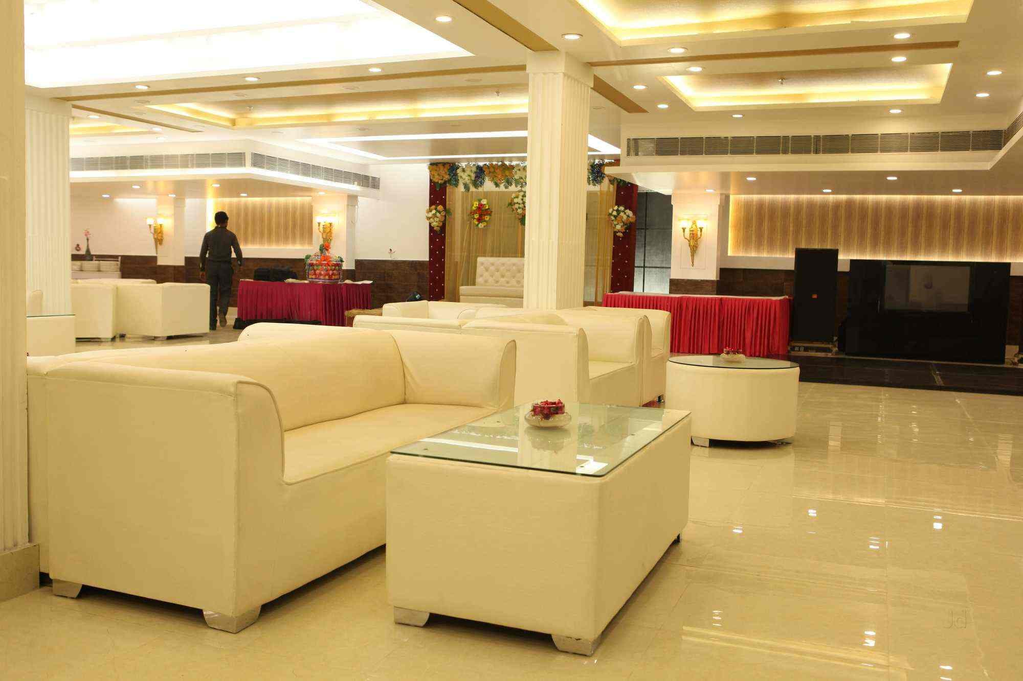 venue-img