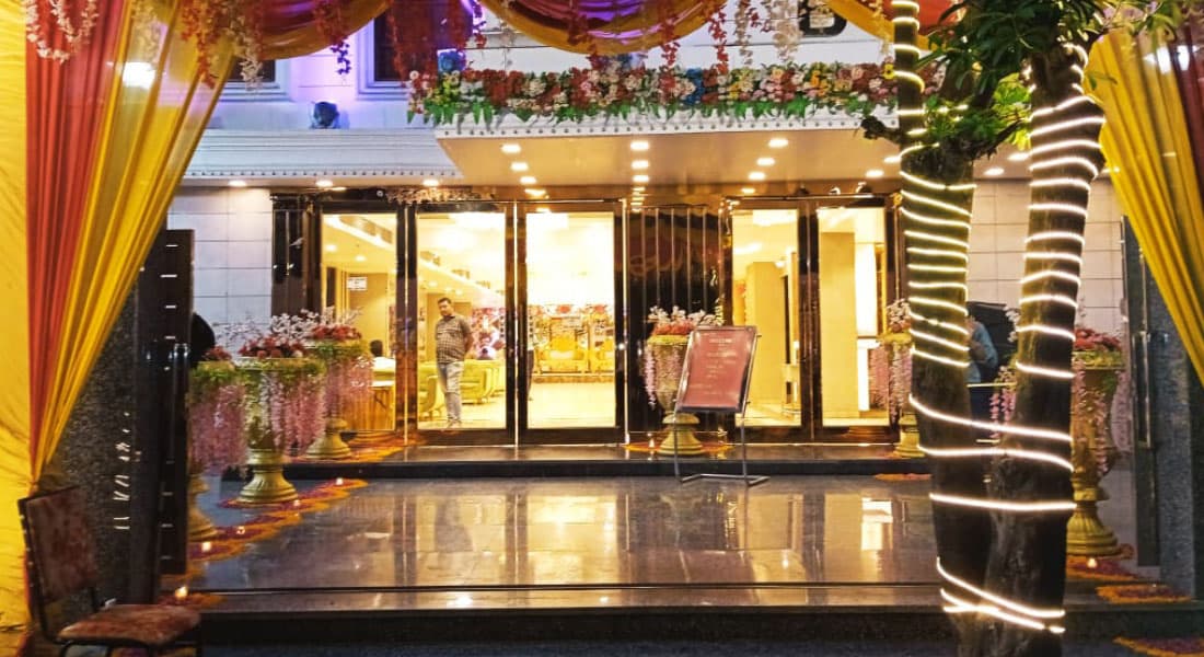 venue-img