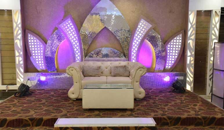 venue-img