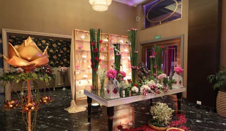 venue-img