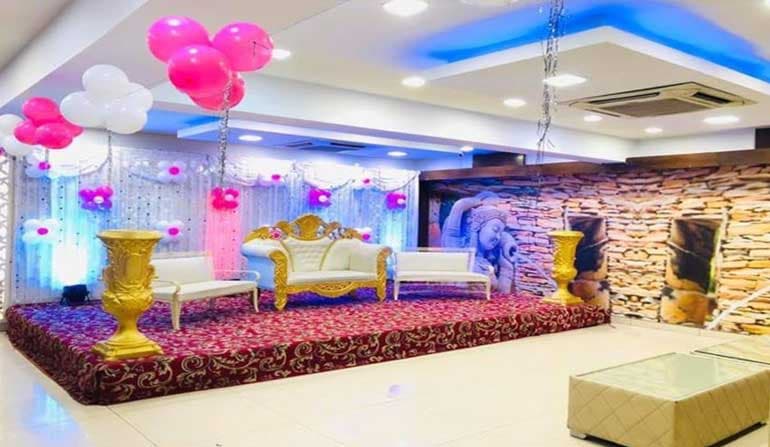 venue-img