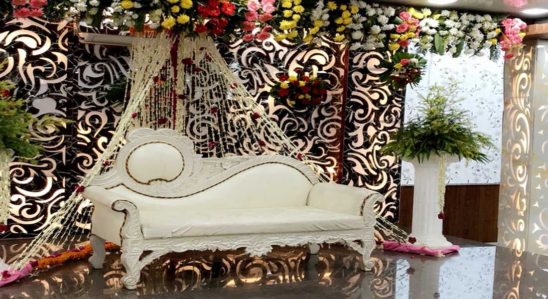 venue-img