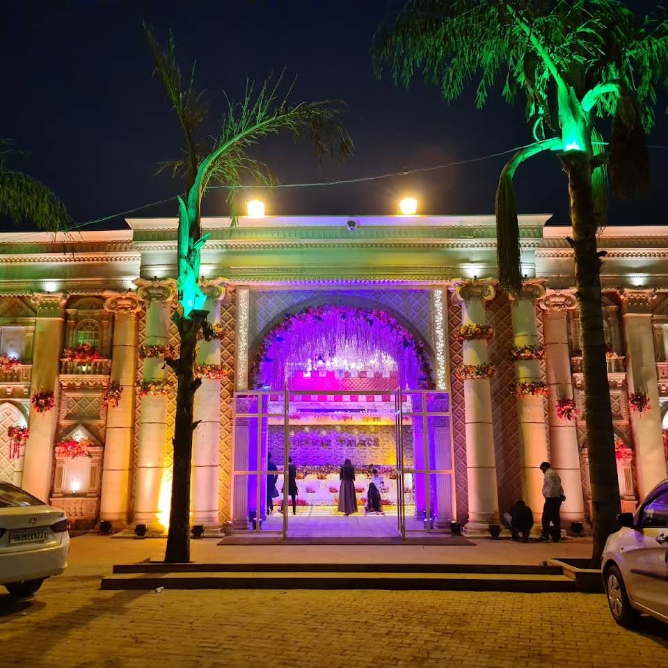 venue-img