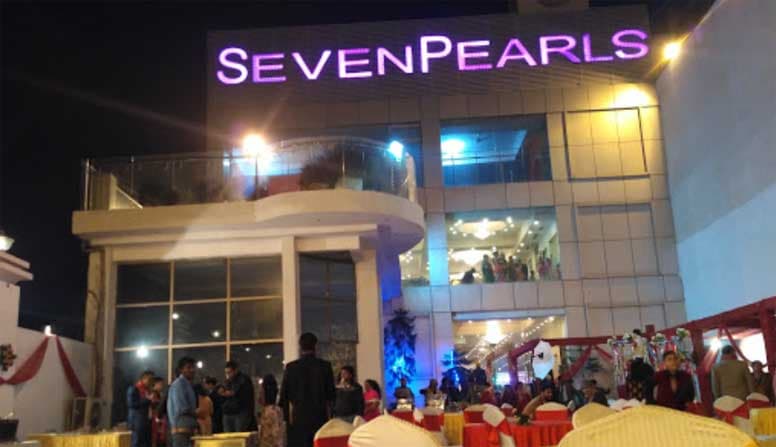 venue-img