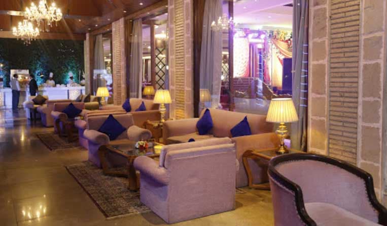 venue-img