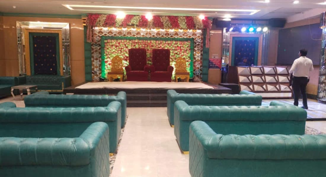venue-img