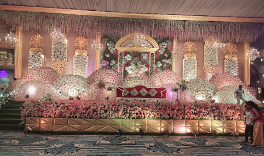 Golden Paris by Kawatra Tent & Caterers - Image 3