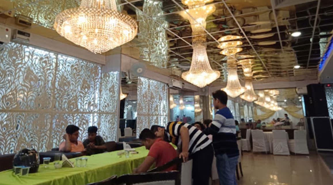 venue-img