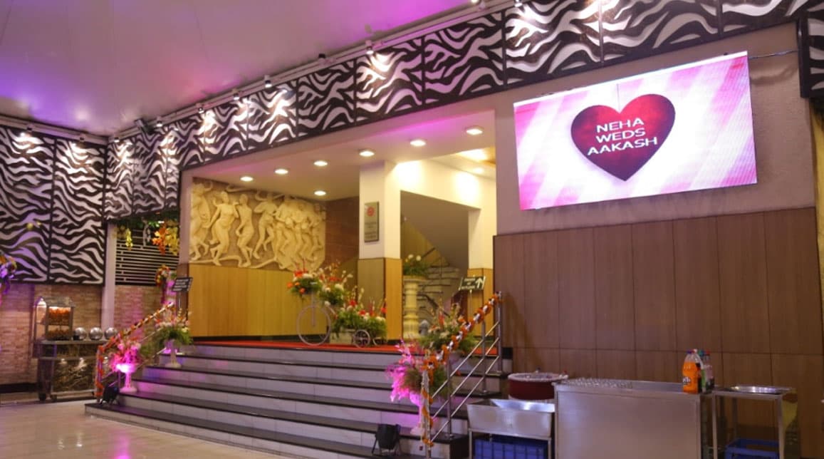 venue-img