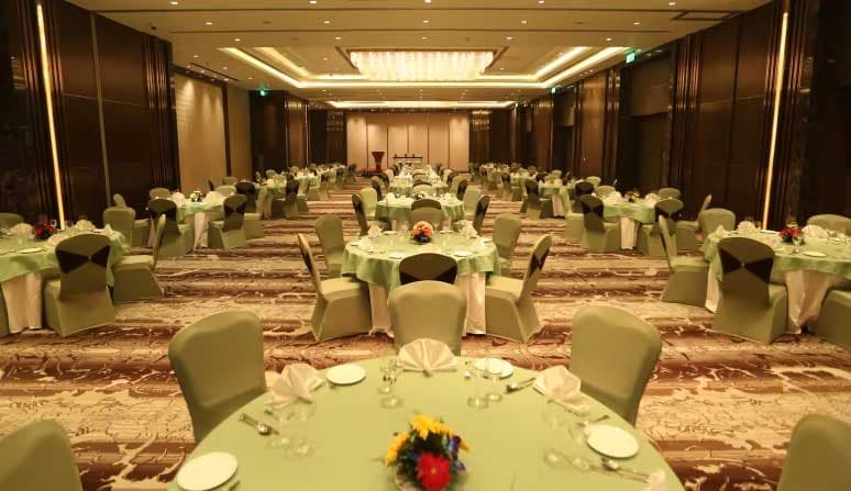 venue-img