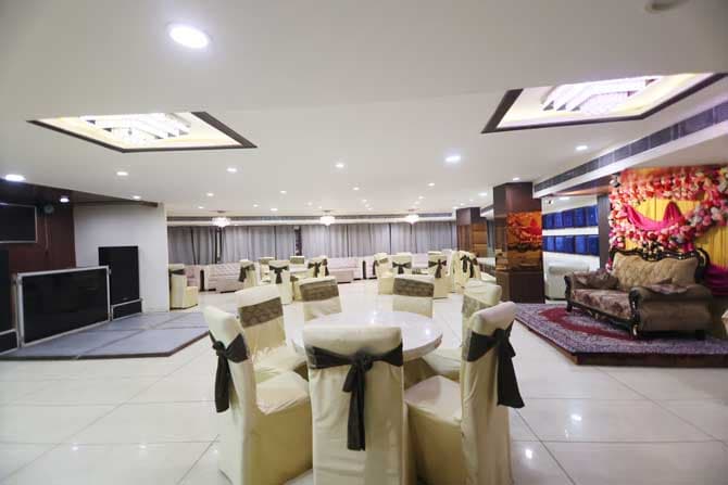 venue-img