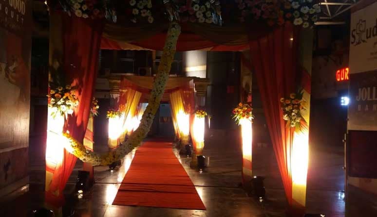 venue-img