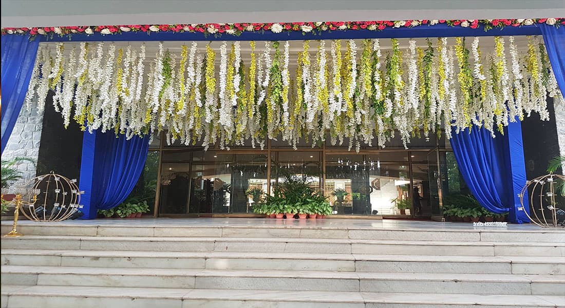 venue-img