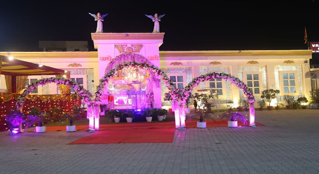 venue-img