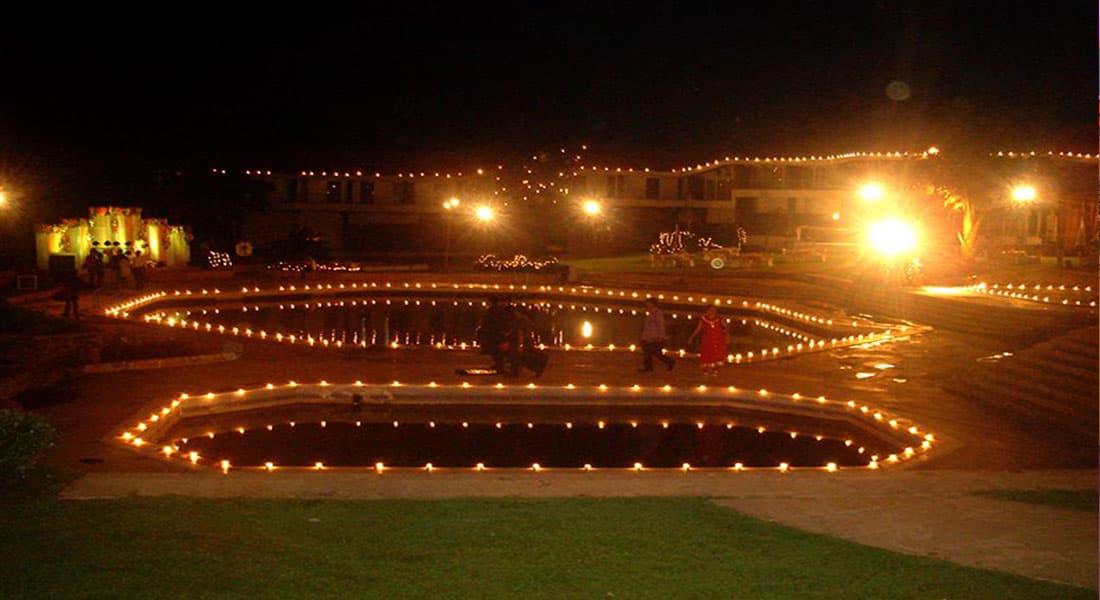 Rajhans Hotel - Image 3