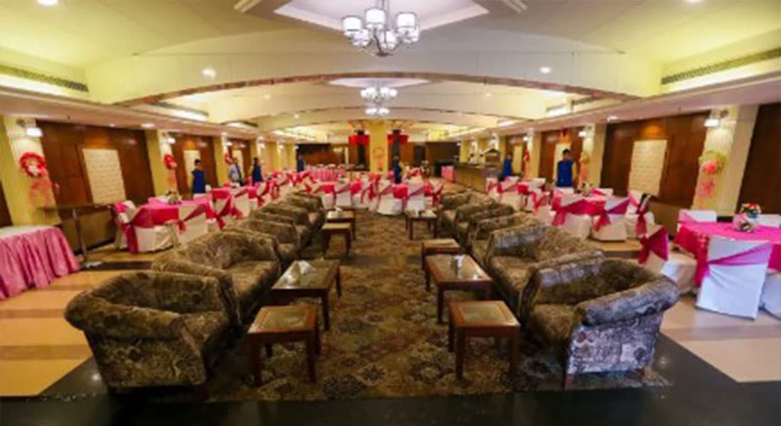 Millionaire hotel - Image 2