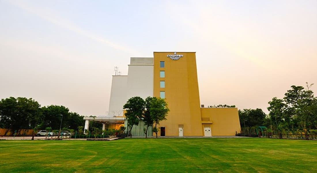 Country Inn & Suites By Radisson - Image 2