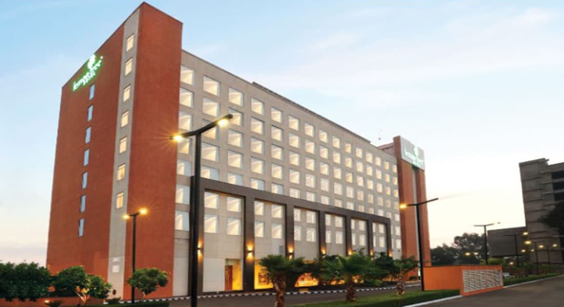 Lemon Tree Hotel, - Image 1
