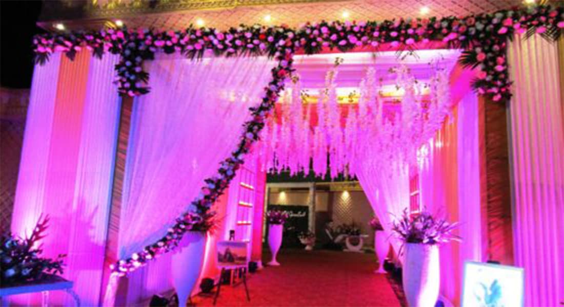 venue-img