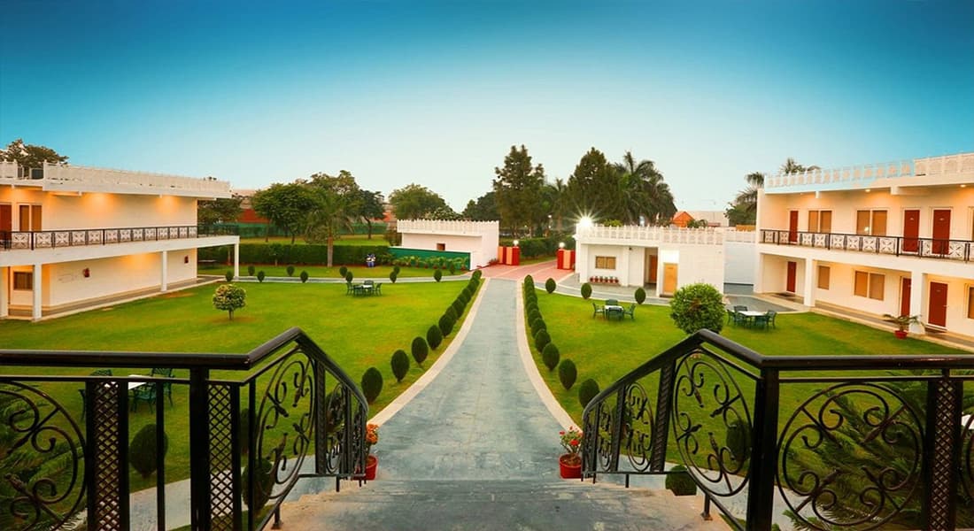 Aapno Ghar - Image 1