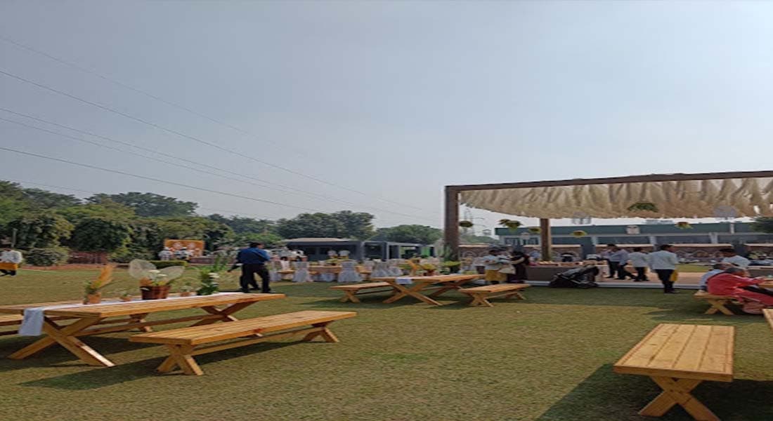 venue-img