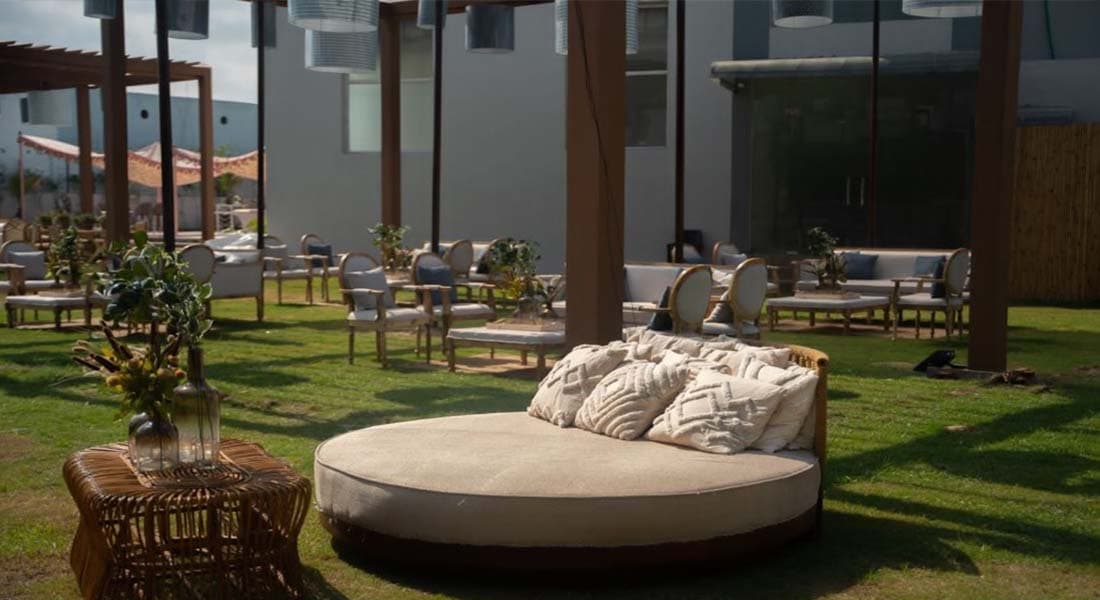 Blue Bliss Motel & Resort - Image 2