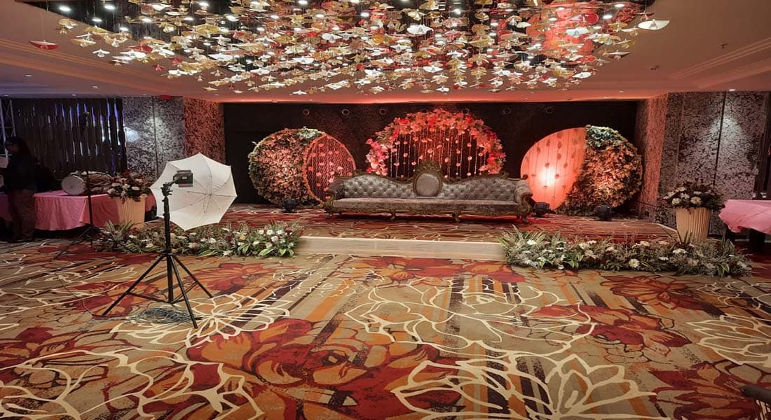 venue-img