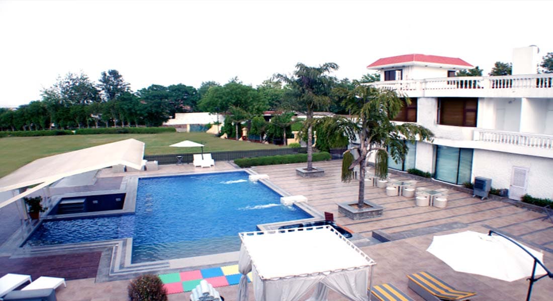 venue-img
