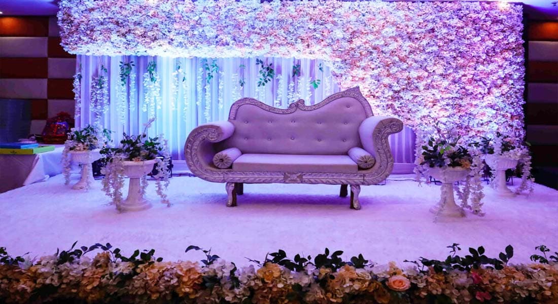 venue-img