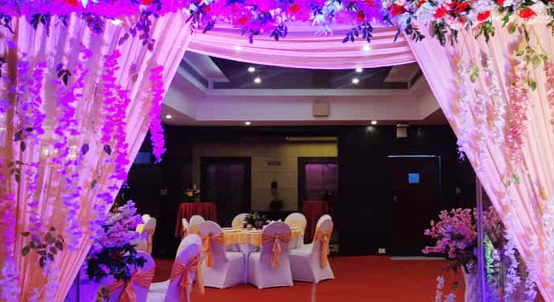 venue-img