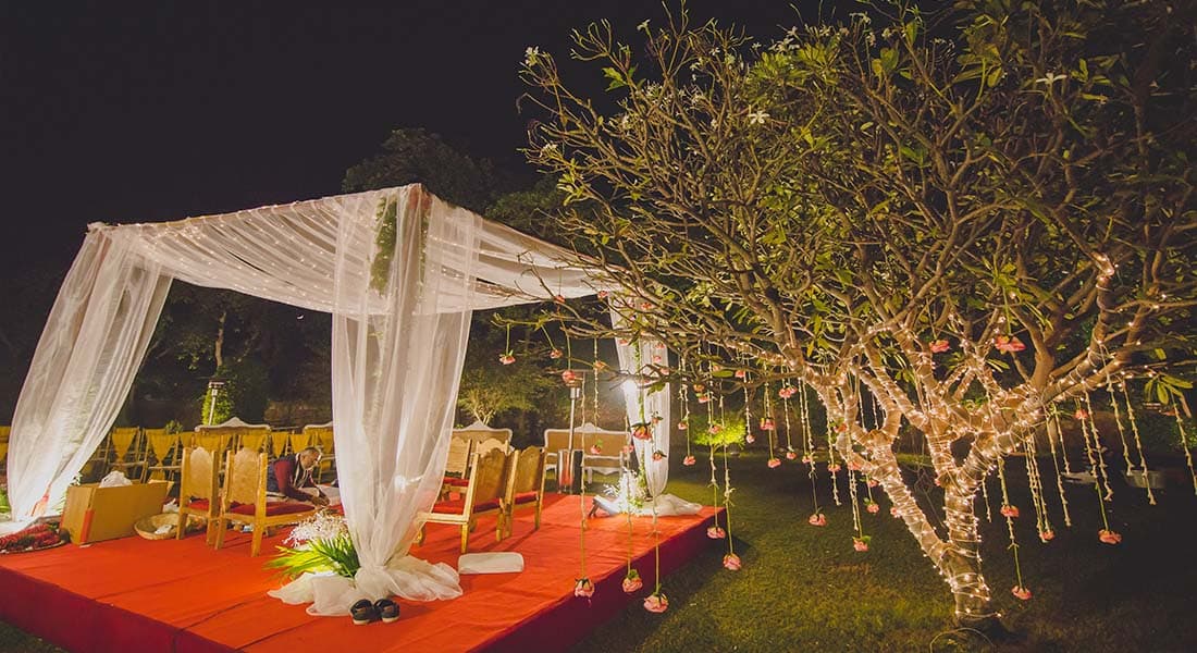 venue-img