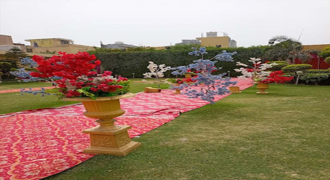 venue-img