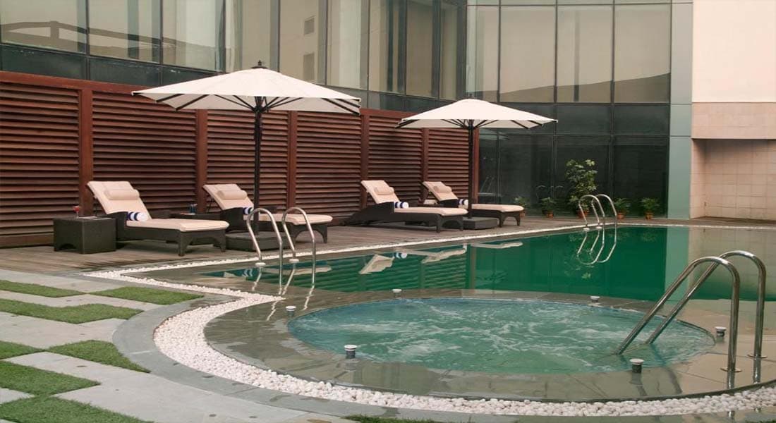 Savoy Suites - Image 2