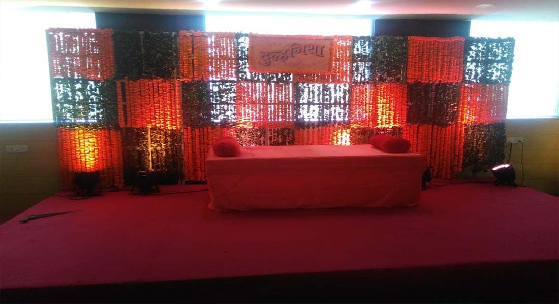 venue-img
