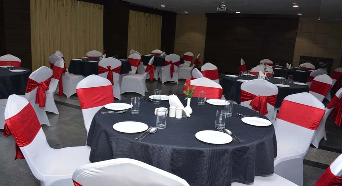 Hide Away Suites - Image 2