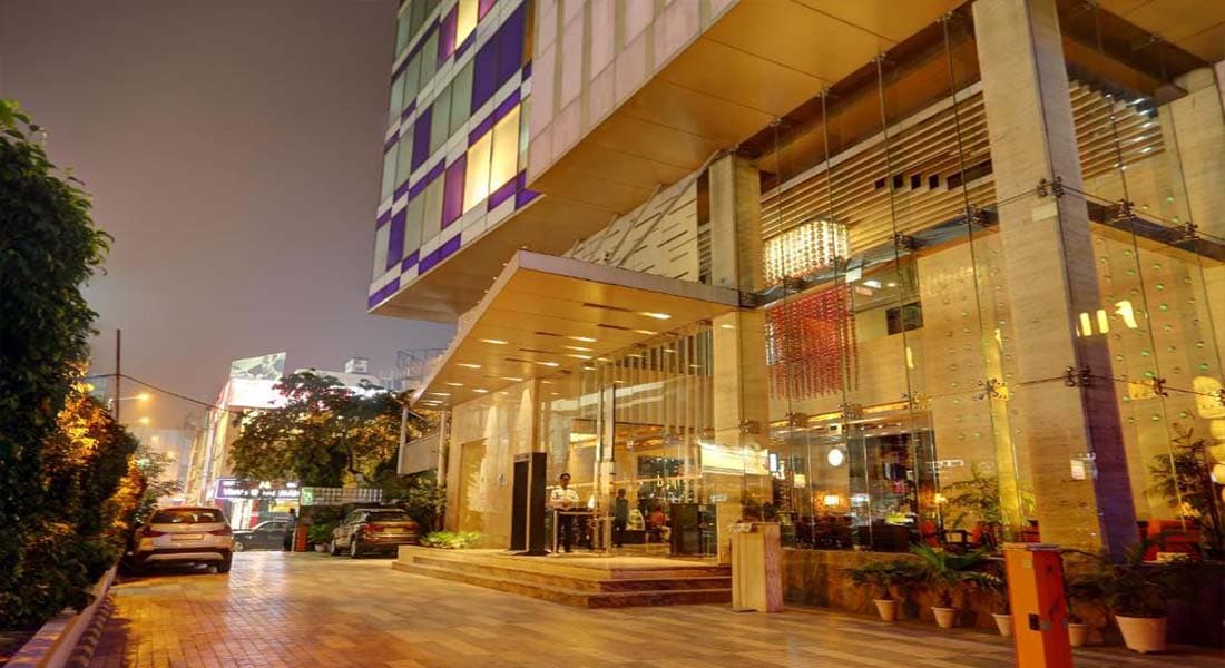 Mosaic Hotel - Image 1